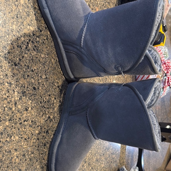 Classic Short Grey Boots - Picture 11 of 16